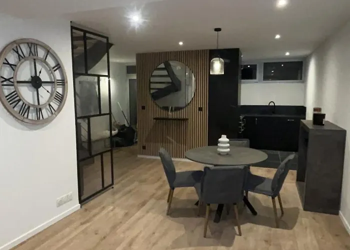 Maison Cozy Proche Centre * Orvault